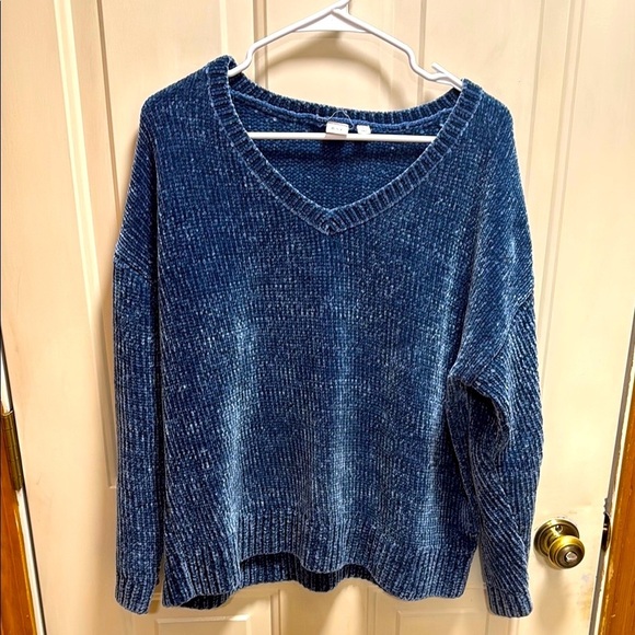 GAP Women's Blue Chenille V-Neck Sweater size L - Picture 1 of 6